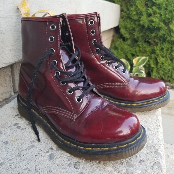 dr martens 14585